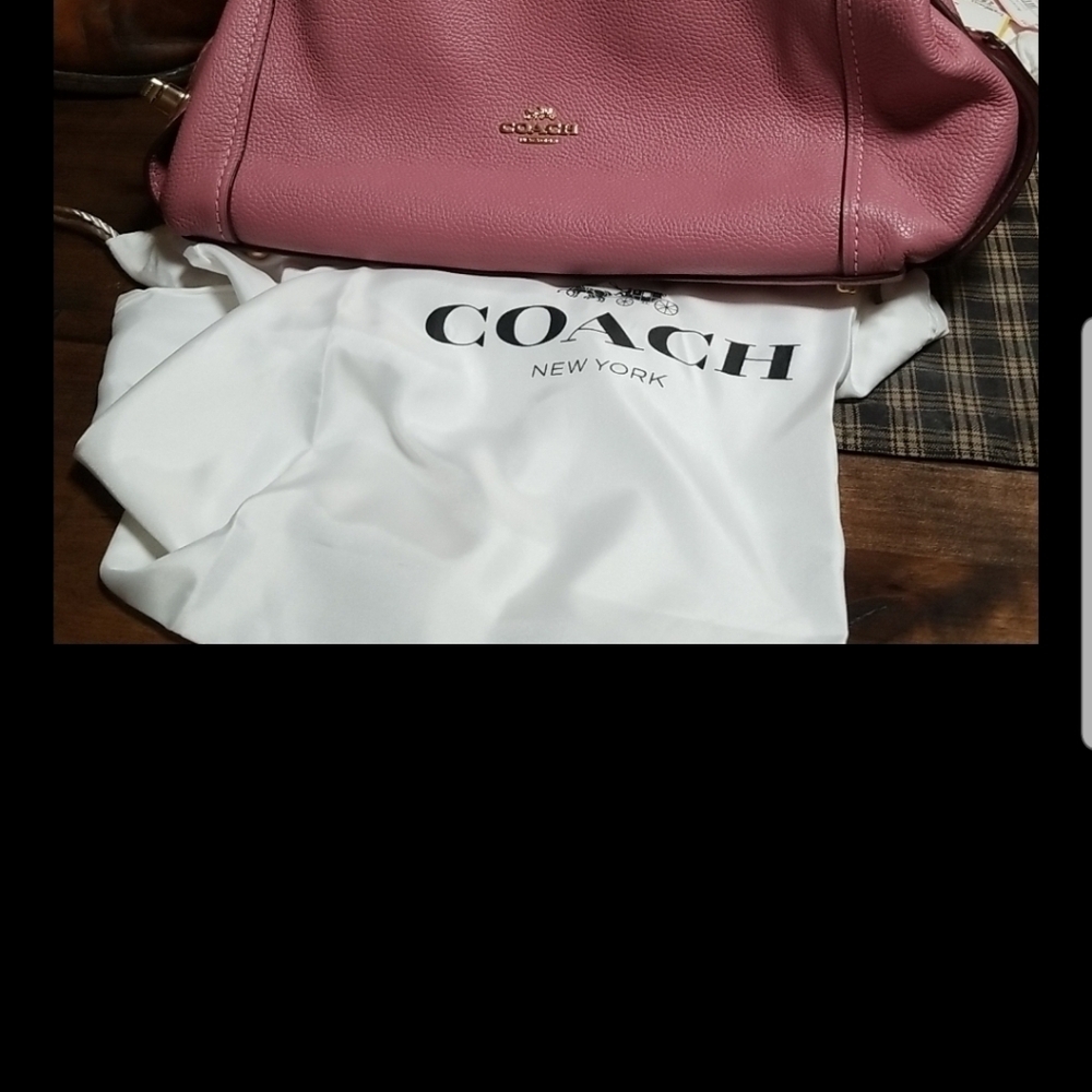 Coach Edie in Rose With Dust Bag Gold Tone Hardware Pebble Leather - Picture 6 of 9